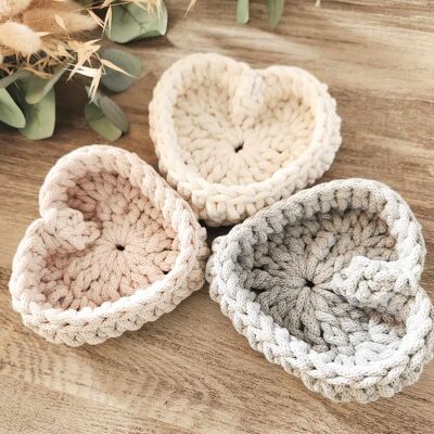 crochet heart basket