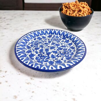 Assiette à dîner en céramique de poterie bleue - Conception de triangle de feuille bleue 2