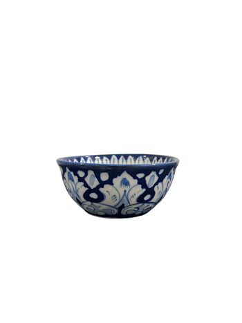 Bol de service en poterie bleue - Design floral blanc 2