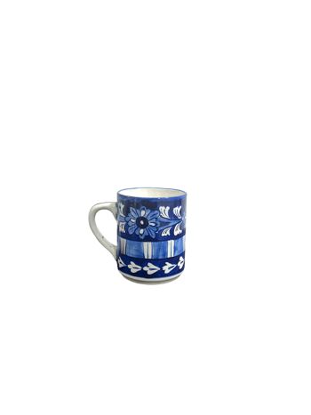 Tasse à café de thé de poterie bleue - conception de fleurs et de rayures 3