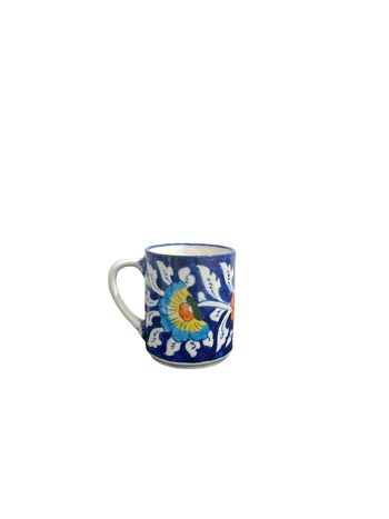 Tasse à café de thé de poterie bleue - conception florale d'éventail 2