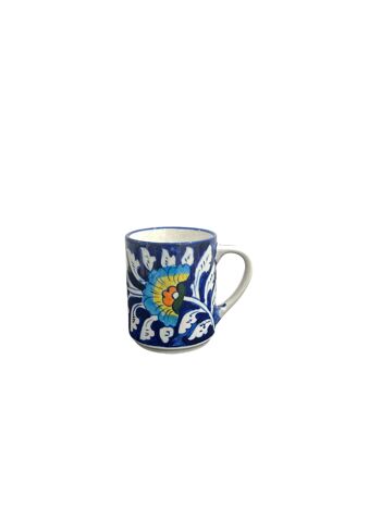 Tasse à café de thé de poterie bleue - conception florale d'éventail 3