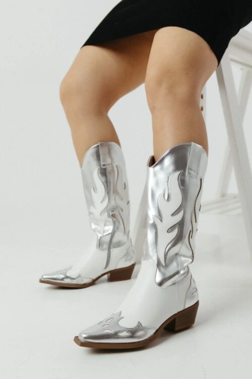 SILVER EMBROIDED CLASSIC WESTERN COWBOY BOOTS