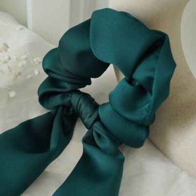 Scrunchie Ribbon Witness Satin Emerald Green