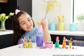 Mattel - Réf : HRN63 - Disney Princesses - Royauté Color Reveal Série Garden-Party - Coffret Mini Poupées - 3 Ans Et + 2