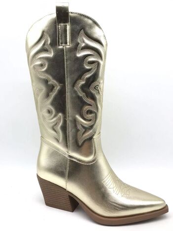 Bottes de cowboy de style occidental pour femmes avec détails brodés et talon épais 7