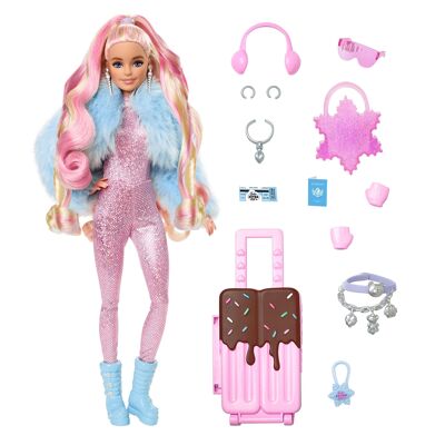 Mattel - Rif: HPB16 - Barbie Extra Travel bambola articolata con vestito da neve, tuta rosa con paillettes e cappotto in pelliccia sintetica, include 15 accessori moda, giocattolo per bambini dai 3 anni in su