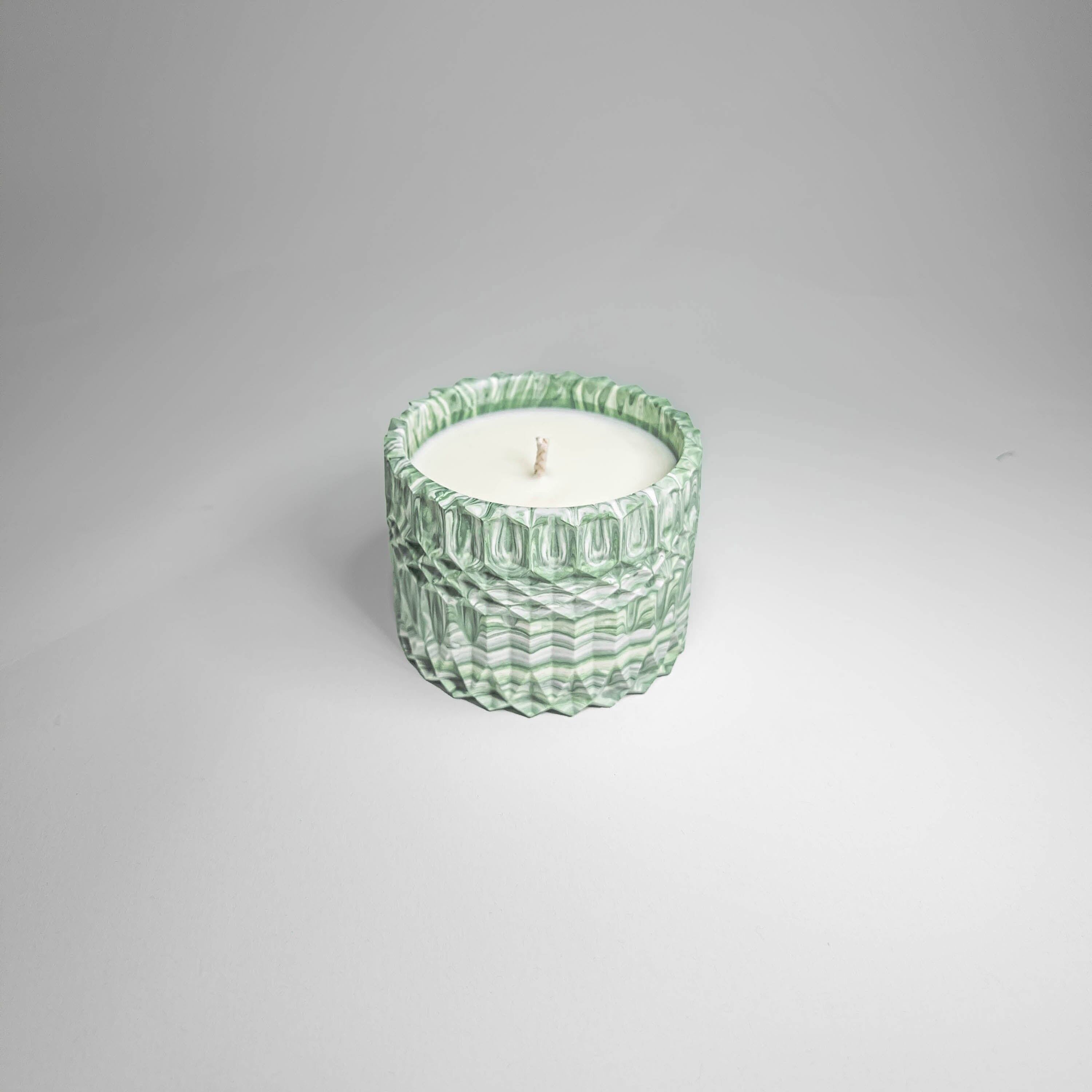 Candela Cannabliss Mandala - Fiore di cannabis e legno di cedro 200g