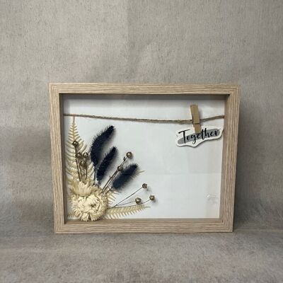 dried flower frame