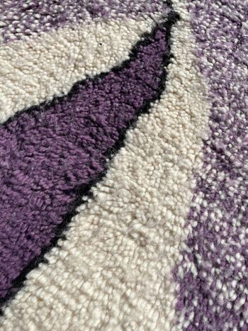 Tapis Marocain Berbere Beni Ouarain Violet en Laine 9