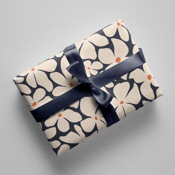 Papier cadeau - fleurs sur fond bleu - No. 223 3