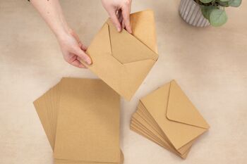 Crafter's Companion - A6 Kraft Card & Envelopes 100pc 2