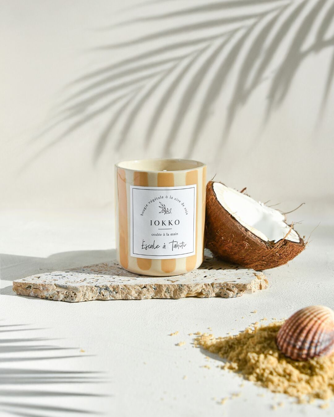 Duftkerze „Stopover in Tahiti“ – gestreifte Keramik