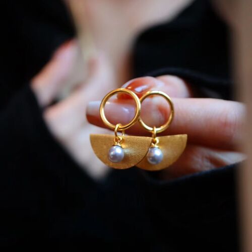 Elegant half circle drop earrings with grey Akoya pearl-Gold vermeil
