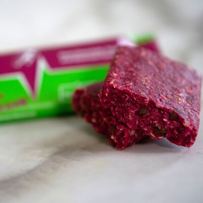 Intense Beetroot flavour oat snack