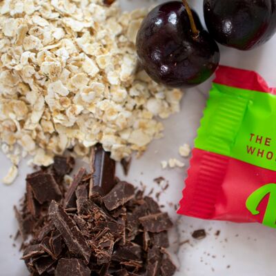 Dark Chocolate Cherry wholegrain oat snack