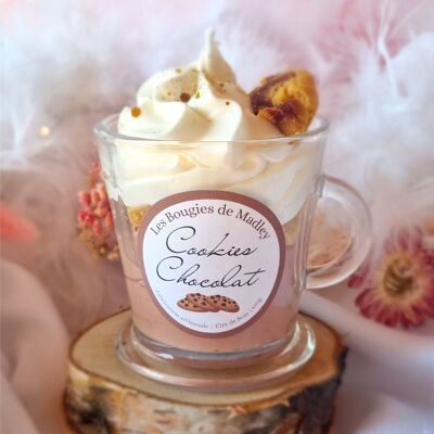Gourmet chocolate cookie candle