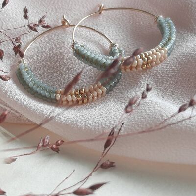 Hoop earrings woven with cream, green and gold miyuki beads