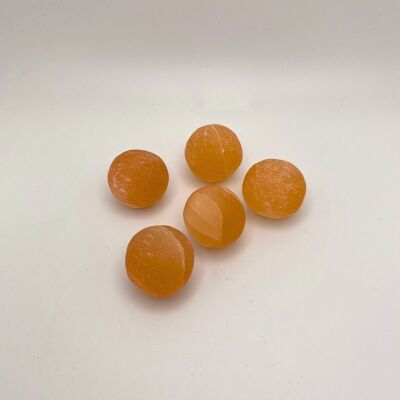Piedras de caída de cristal de selenita naranja
