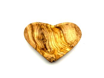 Bol en forme de coeur en bois d'olivier 3