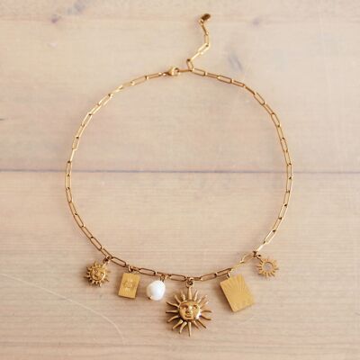 Charm necklace 'Follow the Sun' – gold