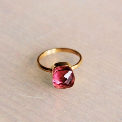 Stainless steel ring with square crystal stone - magenta/gold