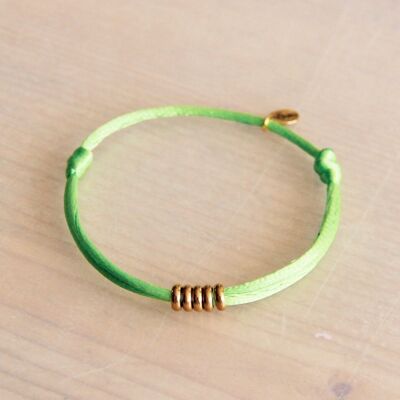 Satin bracelet with rings – green/gold
