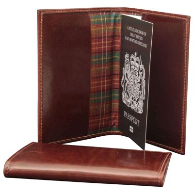Leather passport holder. Brown