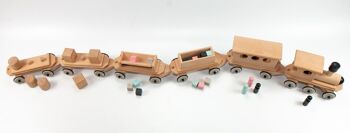 Train en bois - wagon de voyageurs en bois avec figurines 6