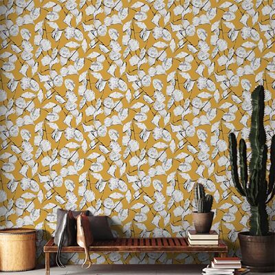 Saffron yellow wallpaper Monnaie de Pape