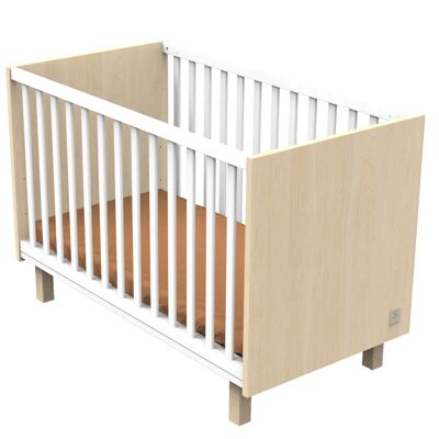 120x60 Babybett mit Beinen aus samtigem Eichendekor und weißen Balustraden – NATUR