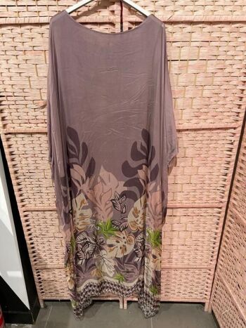 Robe longue en soie pour femmes avec manches et motif feuilles 9