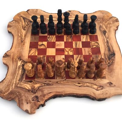 Taille de l'échiquier du jeu d'échecs. L fait à la main en bois d'olivier