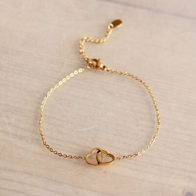 Pulsera fina de acero inoxidable con corazón conectado - oro