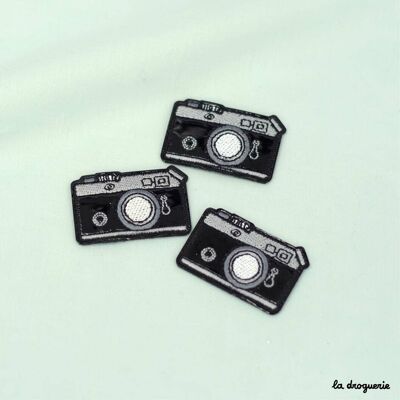 “Vinyl camera” badge 46 mm