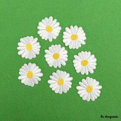 “Meadowsweet Daisy” patch 34 mm