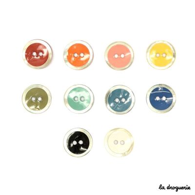 Akoya lacquered porthole button 18 mm