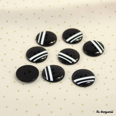 “Licorice 2 lines” button 20 mm