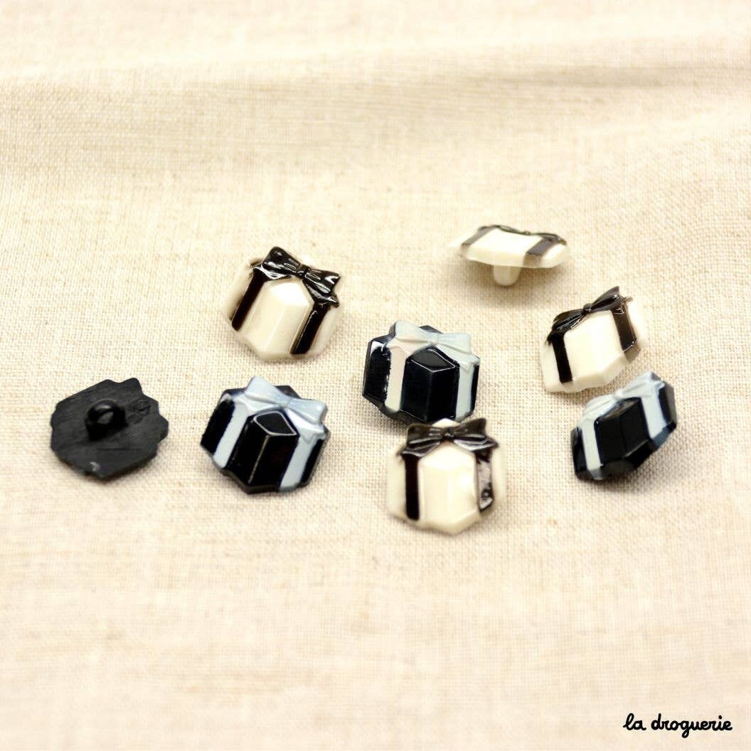 Bottone “pacchetto regalo” 15 mm