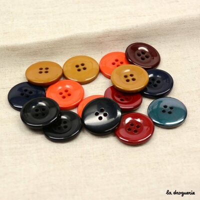 “Large classic 4-hole” button 23 mm