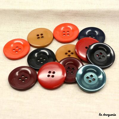 Button "Large classic 4 holes" 30 mm