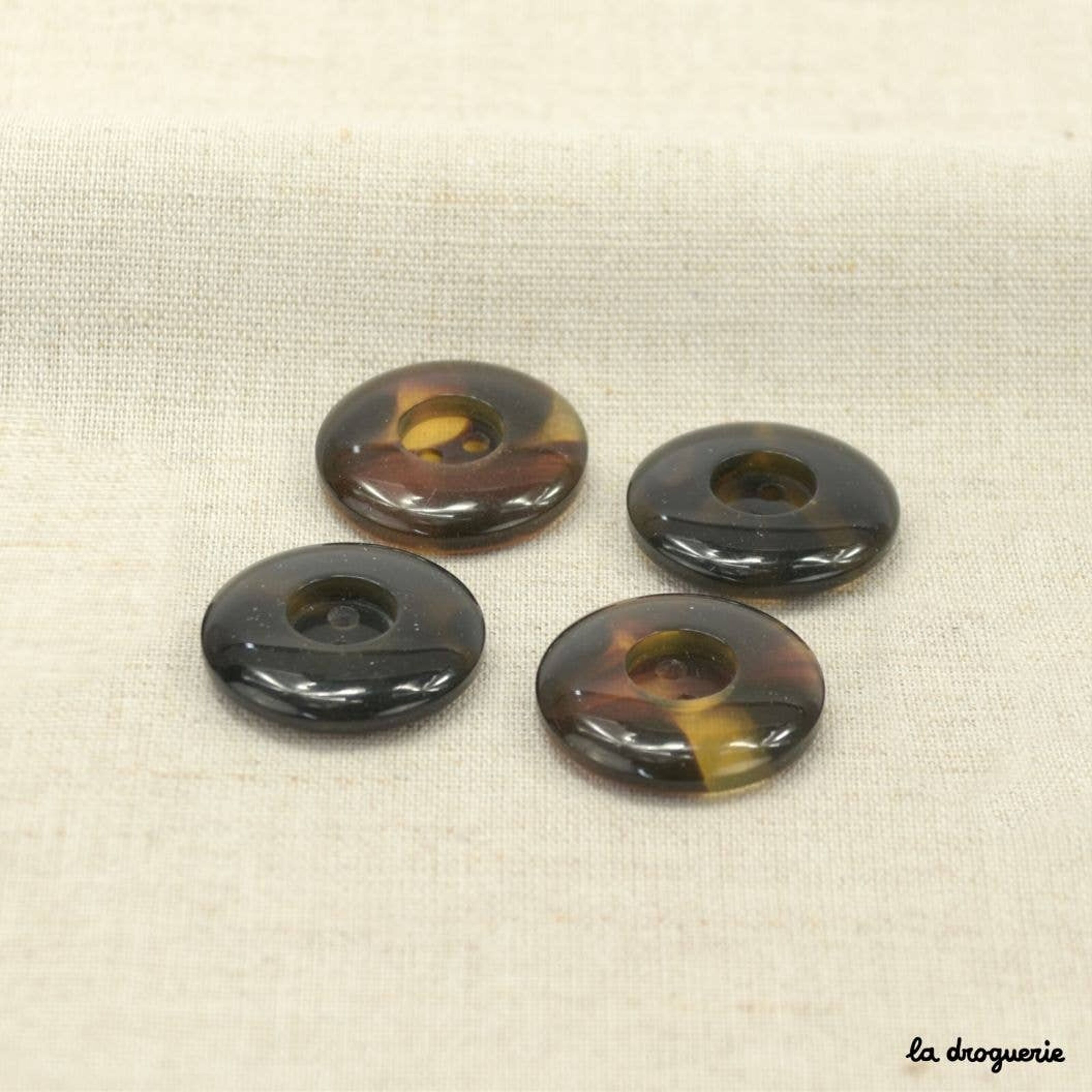 Achat Bouton Fa on caille Bourrelet 2 Trous 23 Mm En Gros achat-bouton-fa-on-caille-bourrelet-2-trous-23-mm-en-gros