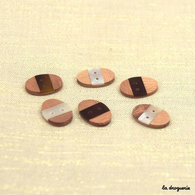 Button "Exotic oval wood + mother-of-pearl" 20 x 14 mm