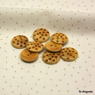 “Boxwood pawn engraved little hearts” button 20 mm