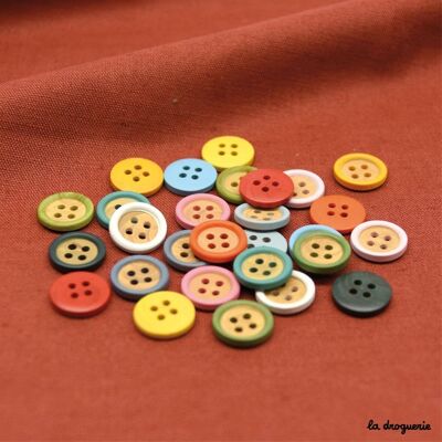 “Colored boxwood” button 14 mm