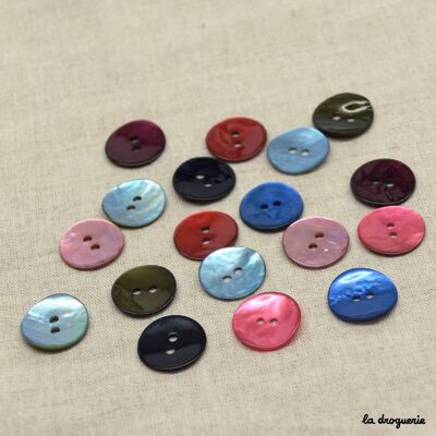 "Akoya luminous round" button 18 mm