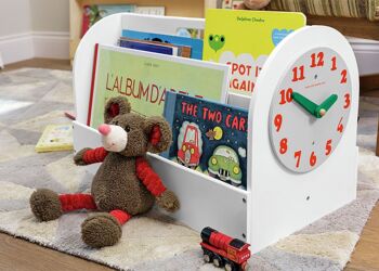La boîte à livres avec horloge Tidy Books 4