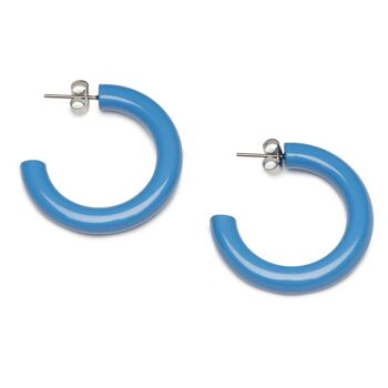 Boucle d'oreille créole ronde en corne laquée bleue 3