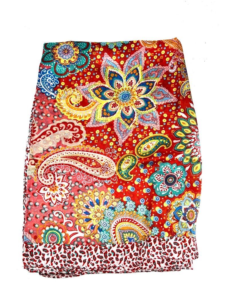 LN-32 Seidenschal mit Kaschmir-Print