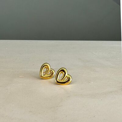 Viola Heart Stud Earrings | Gold